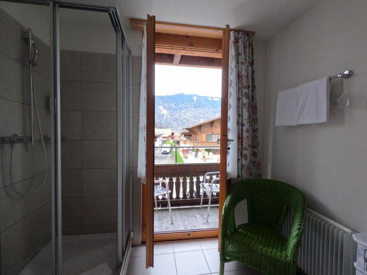 Edelweiss Lodge Wilderswil Bagian luar foto