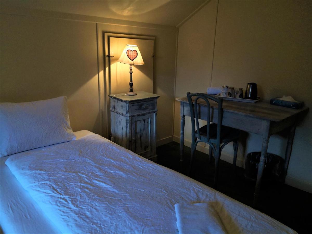 Edelweiss Lodge Wilderswil Bagian luar foto