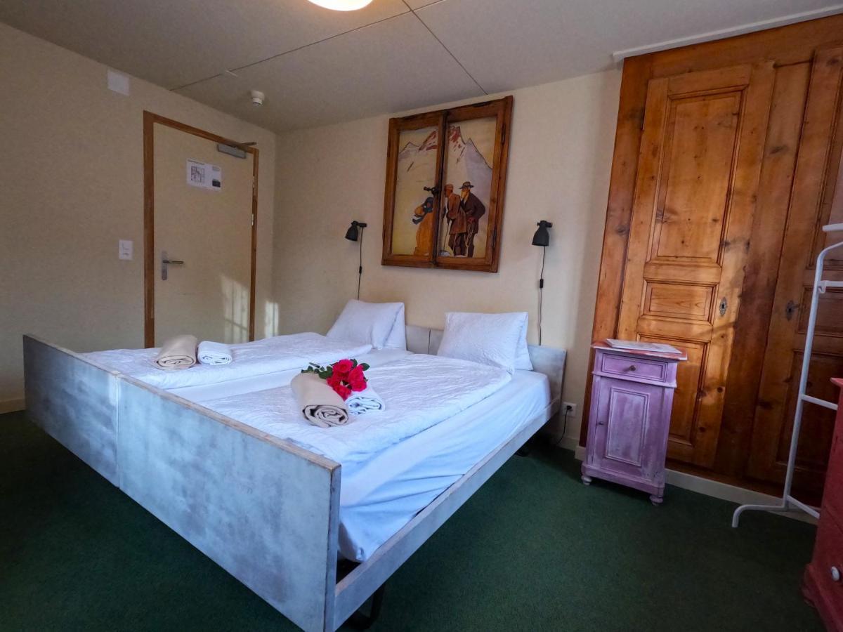 Edelweiss Lodge Wilderswil Bagian luar foto