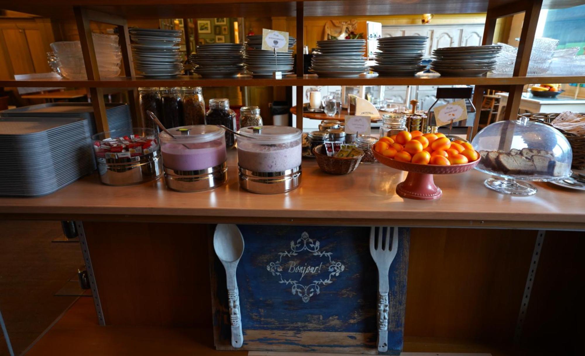 Edelweiss Lodge Wilderswil Bagian luar foto